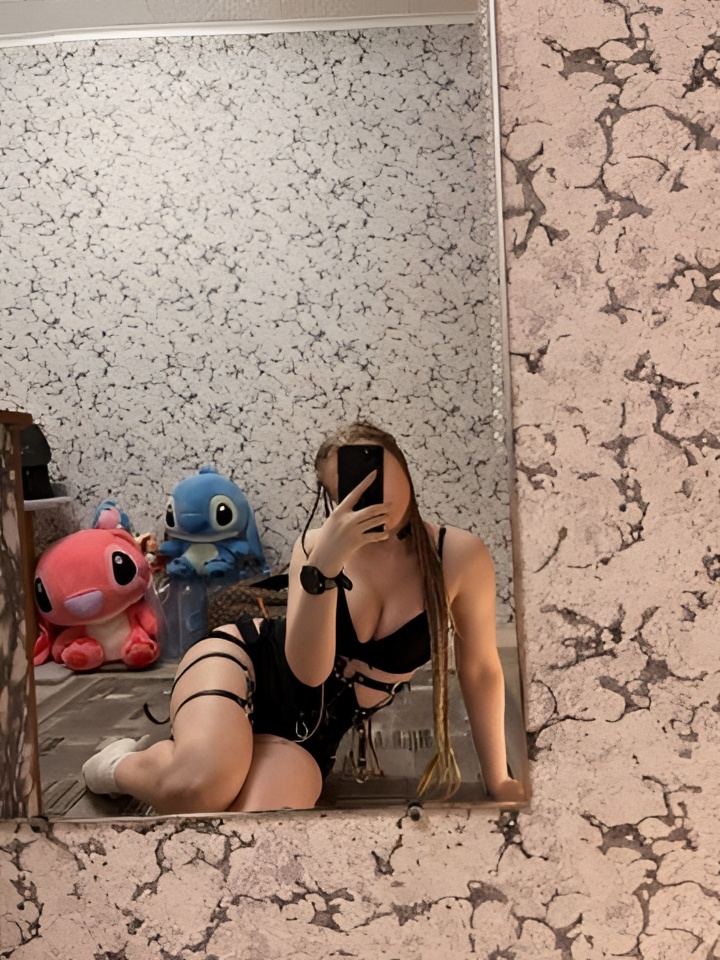 Дарья привлекальеная девушка из Саракташ цена от 4000 руб