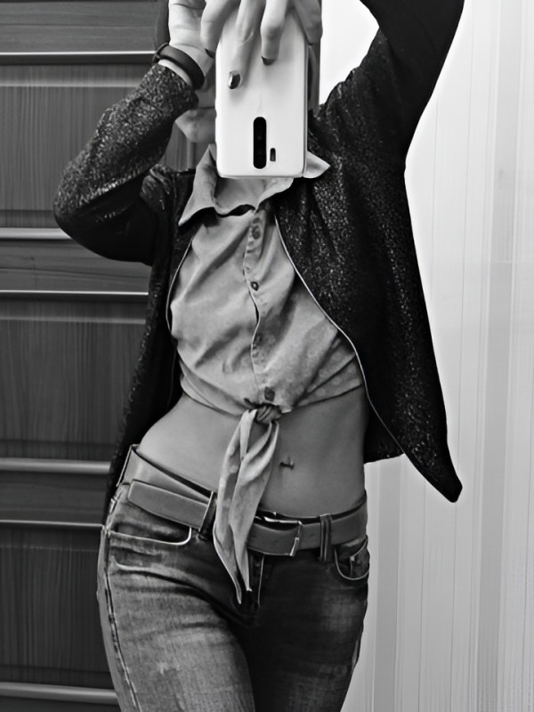 Лидия привлекательная девушка из Саракташ цена от 10000 руб