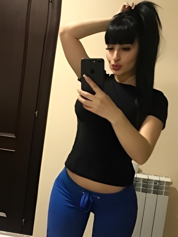 Милана привлекательная девушка из Саракташ цена от 5000 руб